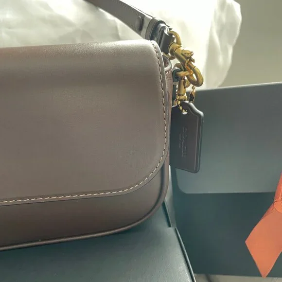 Coach Brook Flap Chain Bag - BAG ONLY - Picture 5 of 10